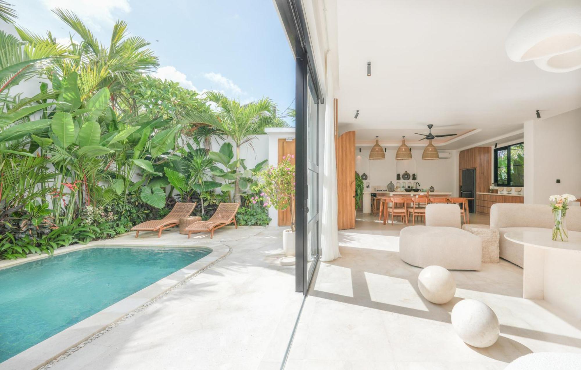 Villa Julia Blanca Kerobokan  Exterior photo